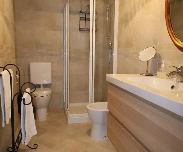 Apartment Jodler - In Position